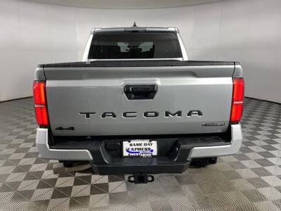 2025 Toyota Tacoma Hybrid TRD Sport