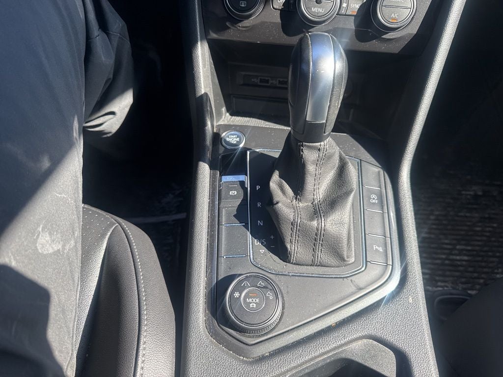 2020 Volkswagen Tiguan 2.0T SE R-Line Black 4Motion
