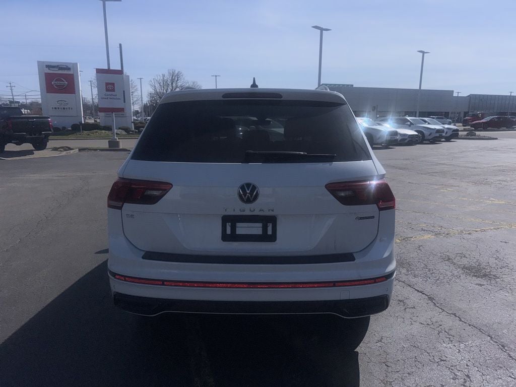2022 Volkswagen Tiguan 2.0T SE R-Line Black