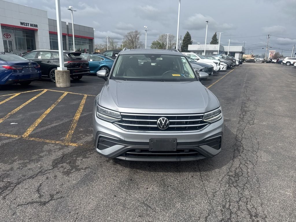 2023 Volkswagen Tiguan 2.0T SE