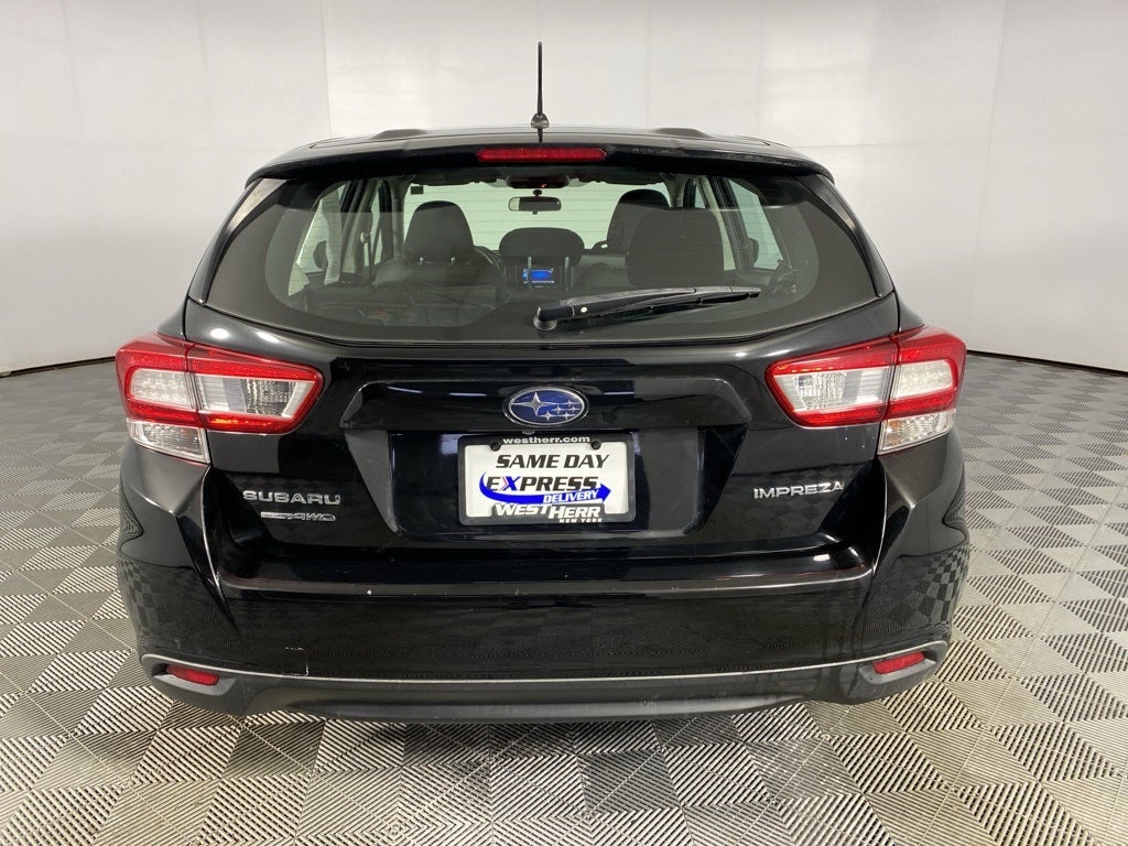 2018 Subaru Impreza 2.0i