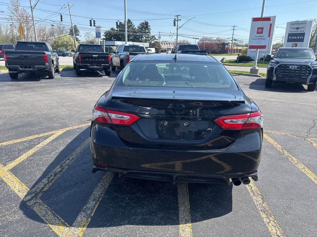 2019 Toyota Camry SE