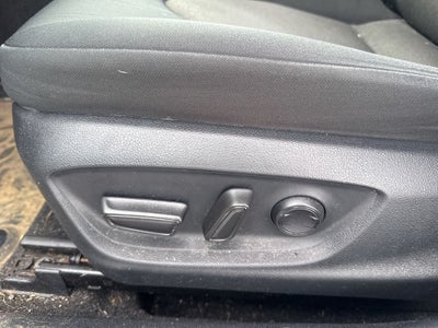 2023 Toyota Camry Hybrid LE