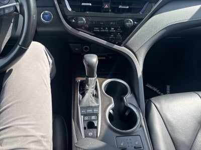 2023 Toyota Camry Hybrid XLE