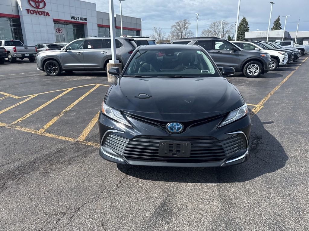 2023 Toyota Camry Hybrid XLE