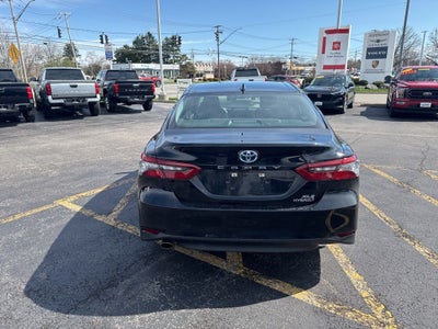 2023 Toyota Camry Hybrid XLE