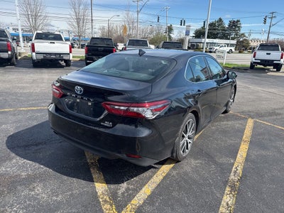 2023 Toyota Camry Hybrid XLE