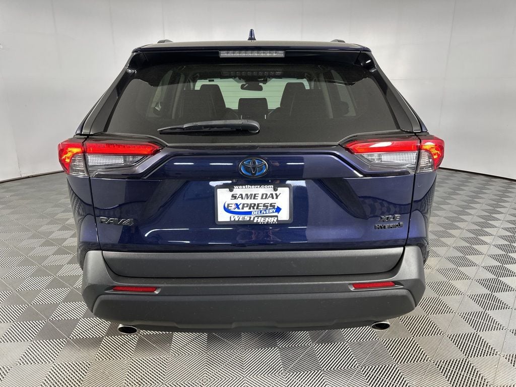 2024 Toyota RAV4 Hybrid XLE Premium