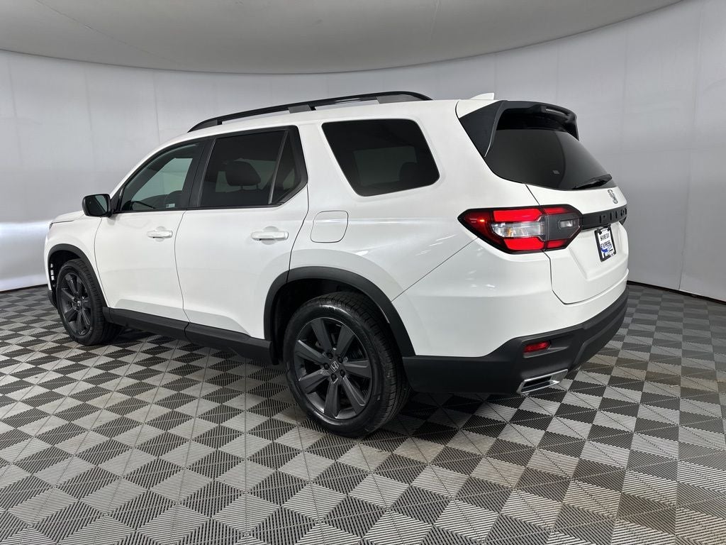2023 Honda Pilot Sport