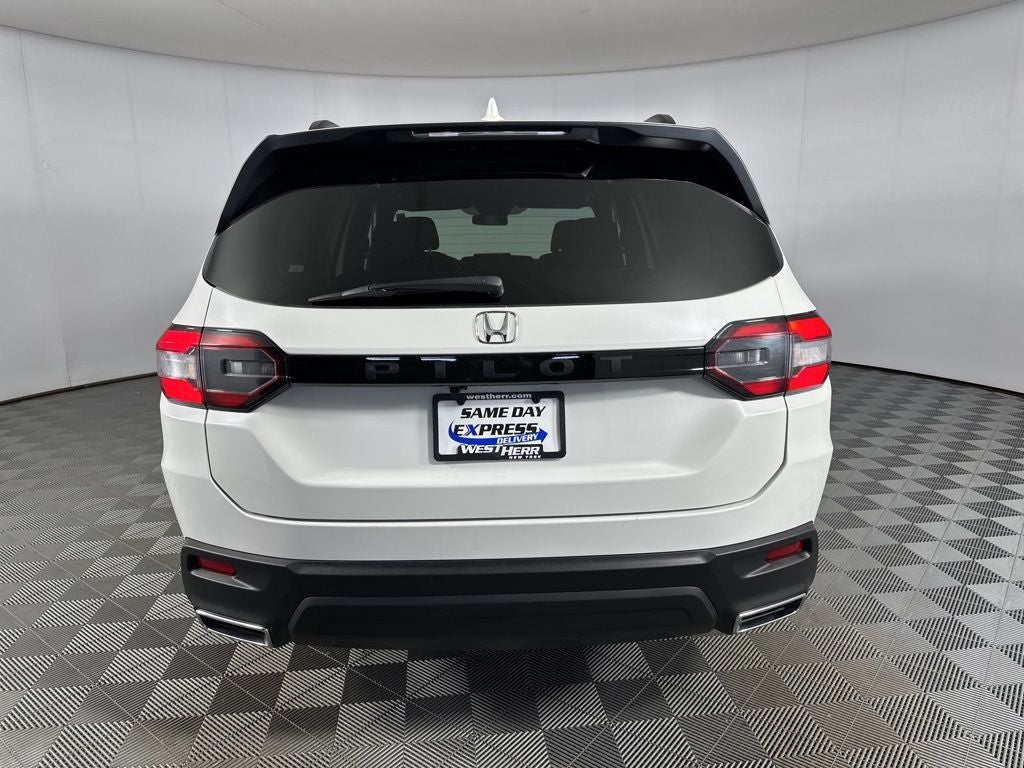 2023 Honda Pilot Sport