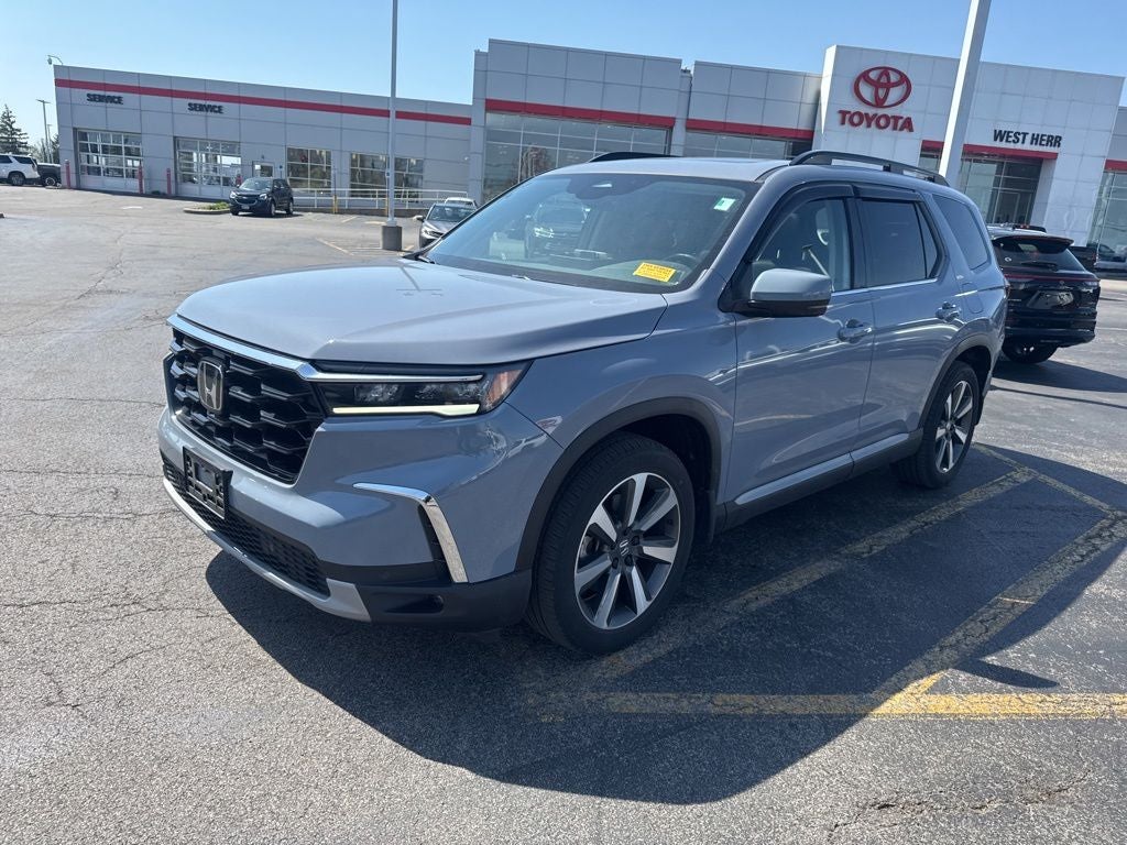 2025 Honda Pilot Touring