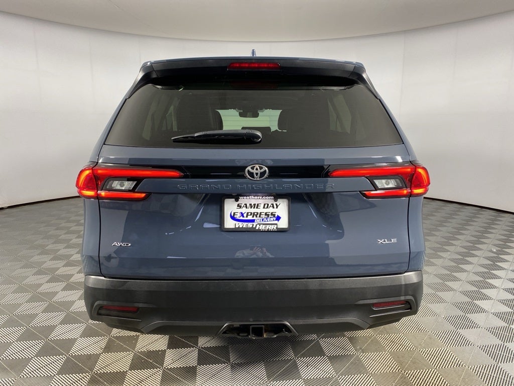 2024 Toyota Grand Highlander XLE