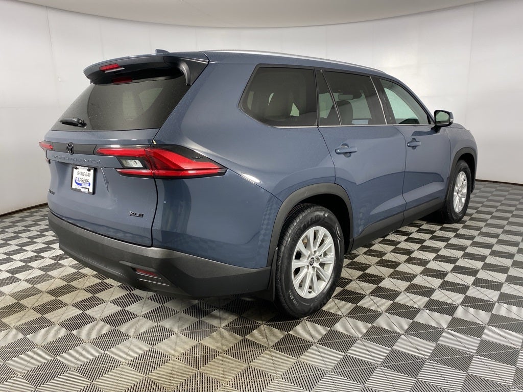 2024 Toyota Grand Highlander Hybrid XLE