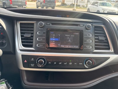 2018 Toyota Highlander LE