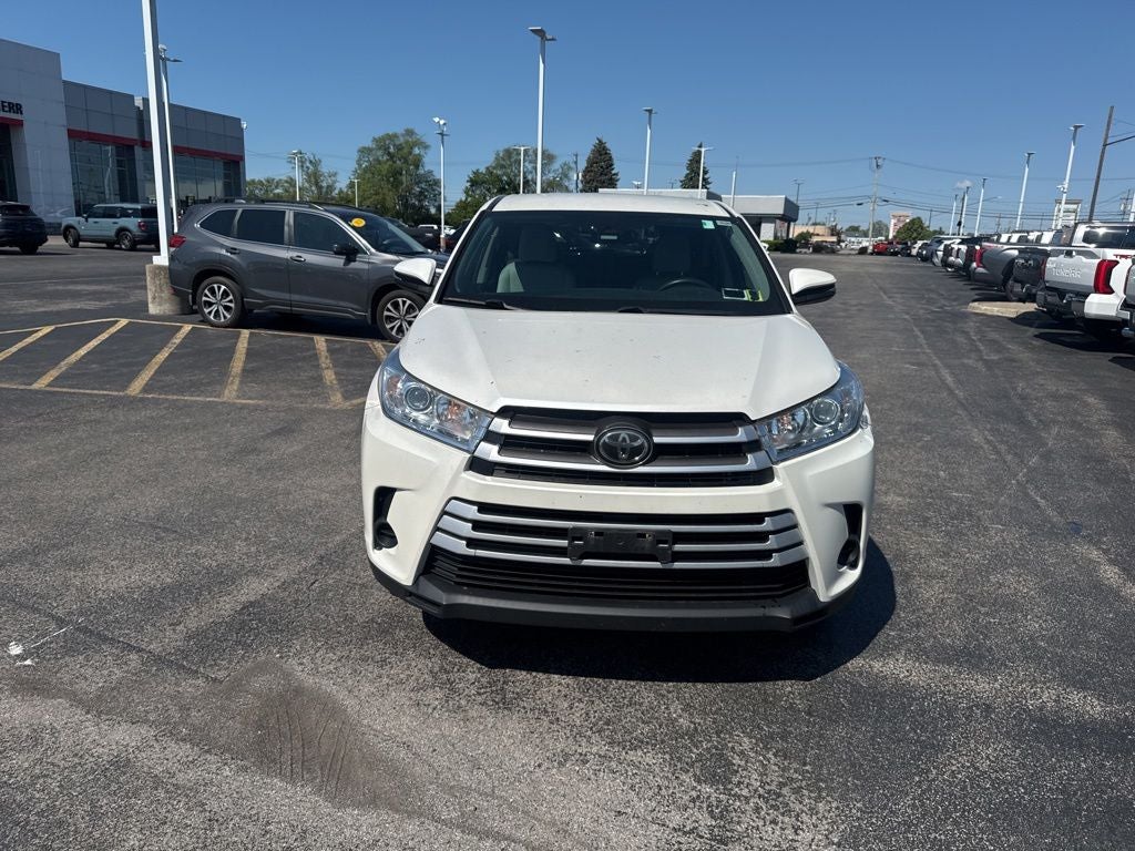 2019 Toyota Highlander LE