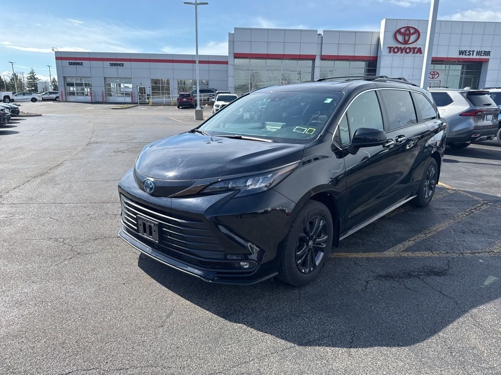 2024 Toyota Sienna XSE