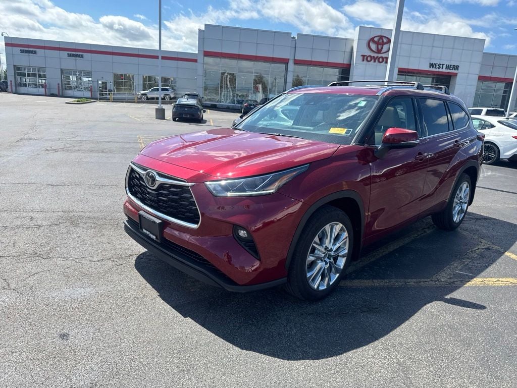 2022 Toyota Highlander Limited