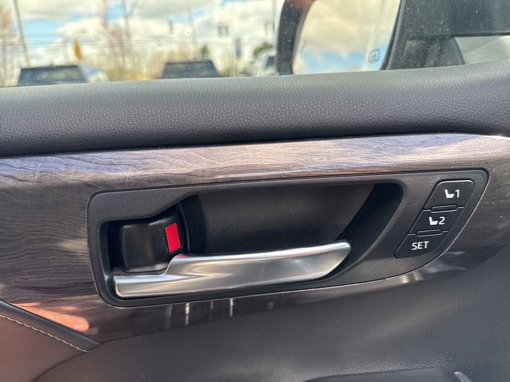 2022 Toyota Highlander Limited