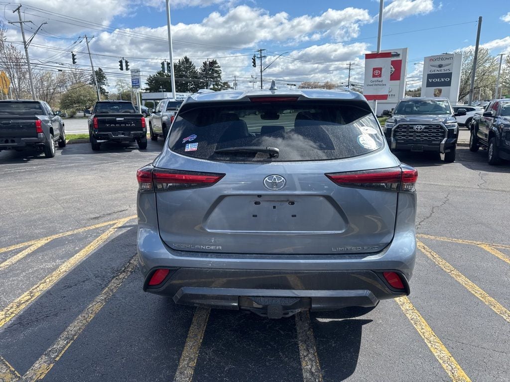 2022 Toyota Highlander Limited
