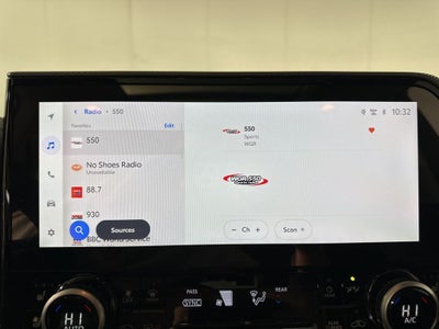 2025 Toyota Highlander Hybrid Platinum