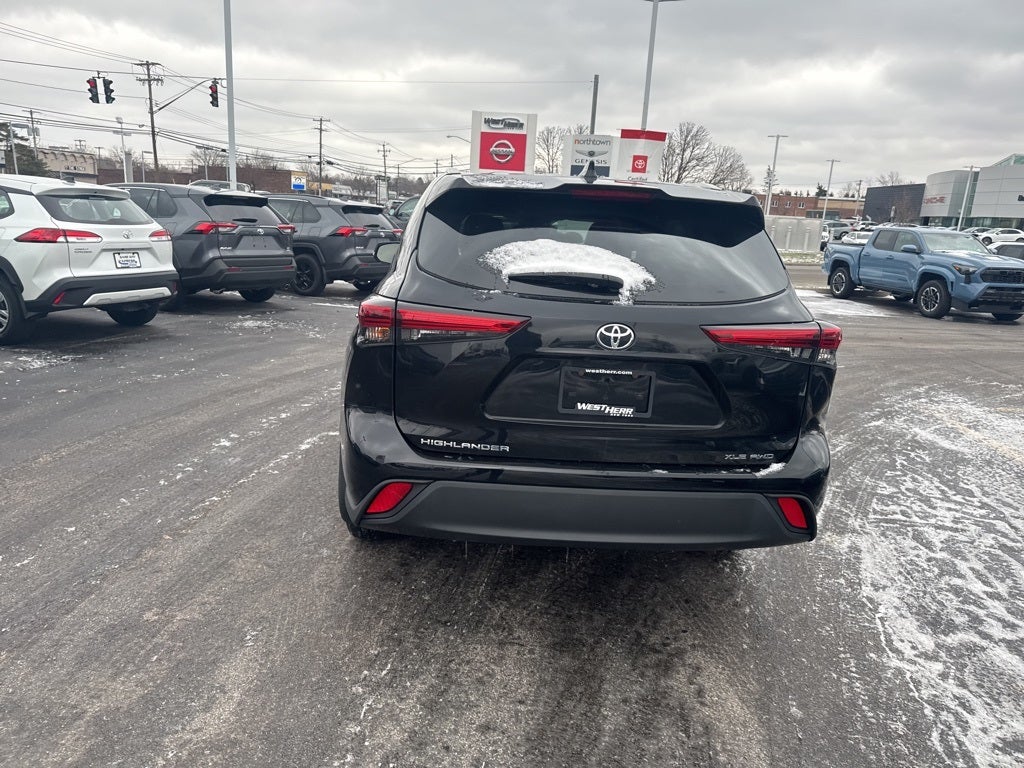 2022 Toyota Highlander XLE