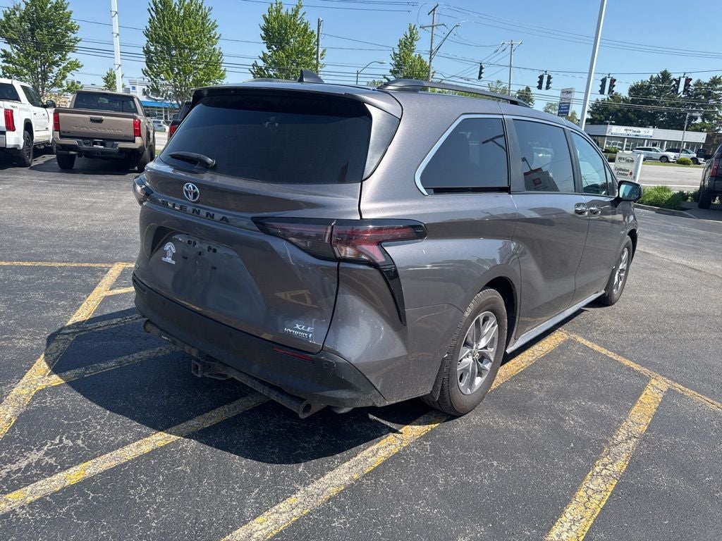 2024 Toyota Sienna XLE 7 Passenger