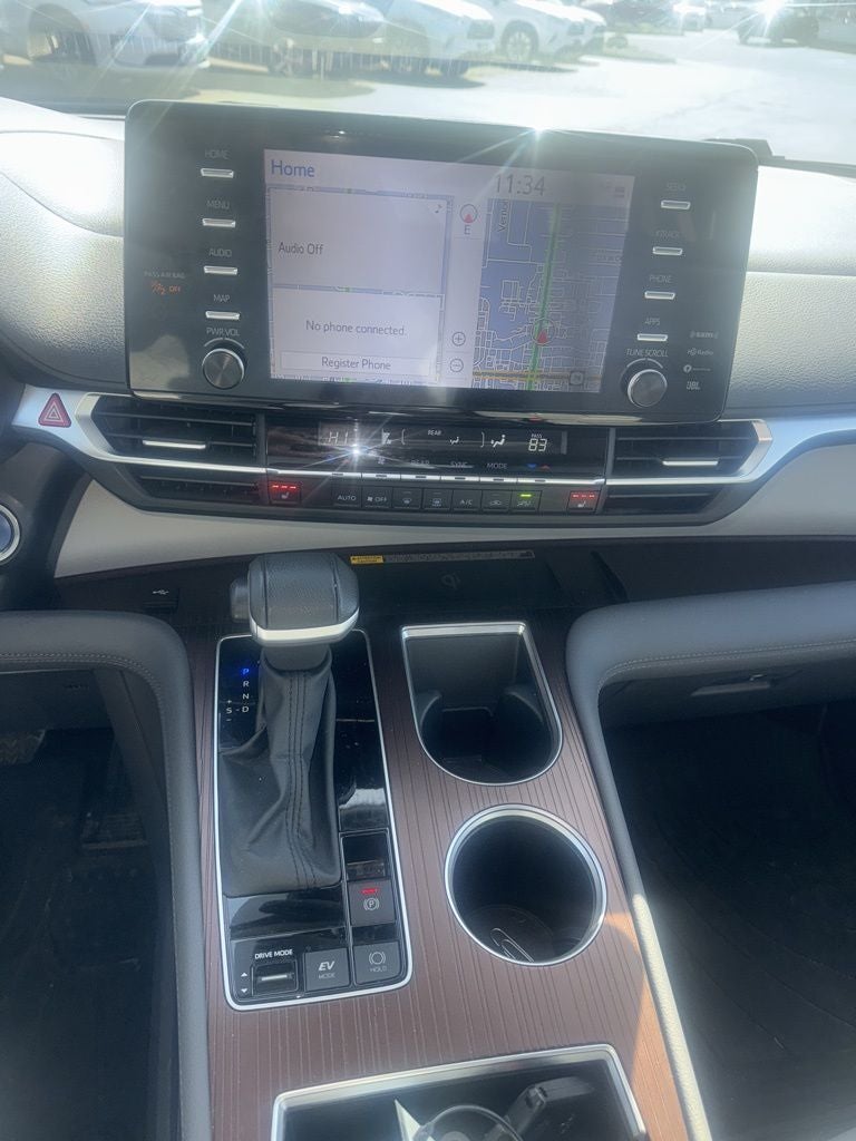 2024 Toyota Sienna XLE 7 Passenger