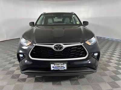 2025 Toyota Highlander XLE