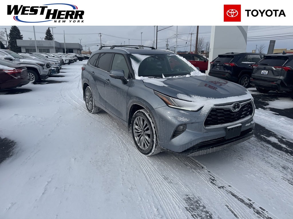 2023 Toyota Highlander Platinum