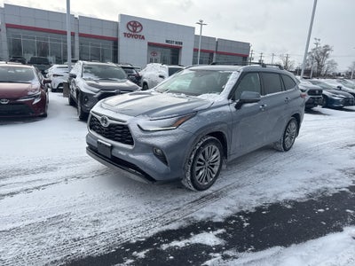 2023 Toyota Highlander Platinum