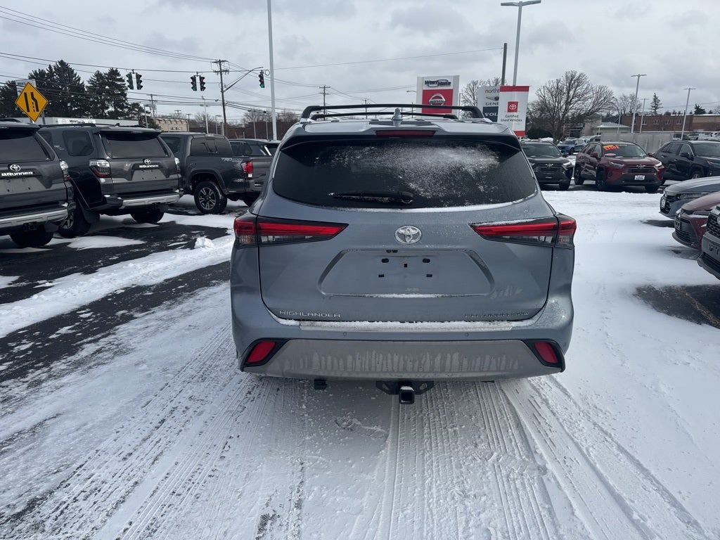 2023 Toyota Highlander Platinum