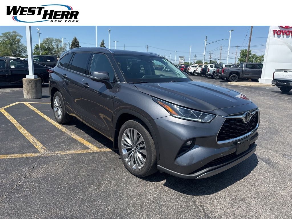 2023 Toyota Highlander Platinum