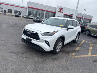 2023 Toyota Highlander LE