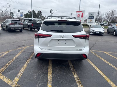 2023 Toyota Highlander LE
