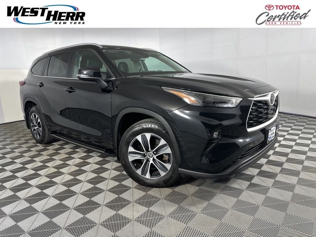 2024 Toyota Highlander XLE