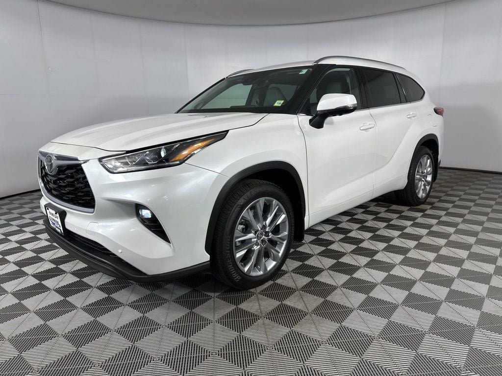 2024 Toyota Highlander Limited
