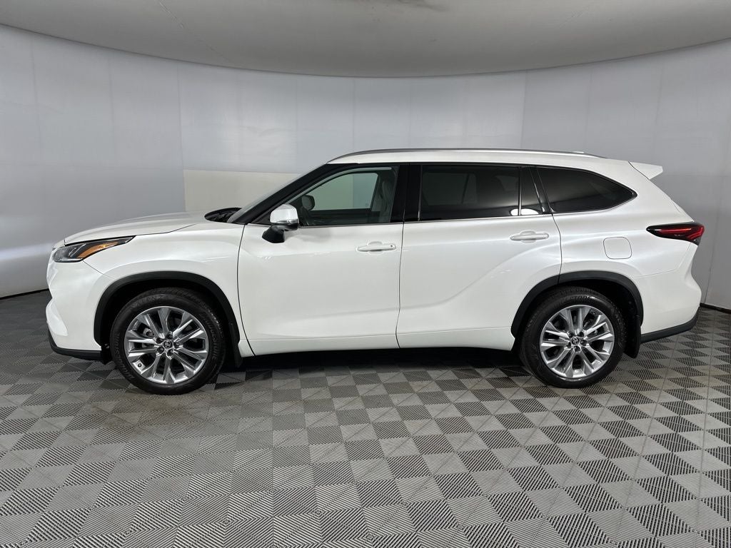2024 Toyota Highlander Limited