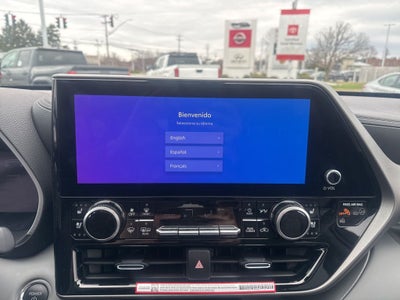 2026 Toyota Highlander Hybrid Limited