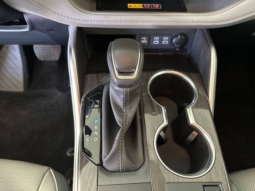 2026 Toyota Highlander Hybrid Limited