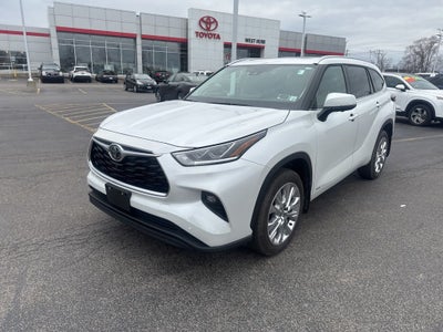 2026 Toyota Highlander Hybrid Limited
