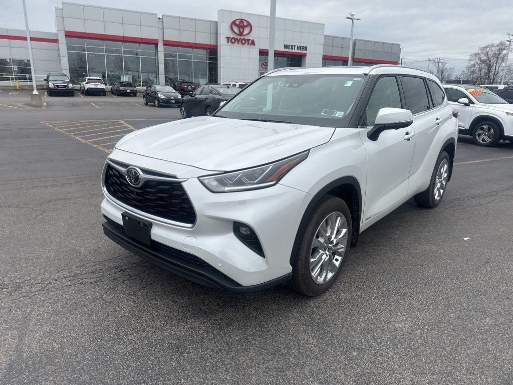 2026 Toyota Highlander Hybrid Limited