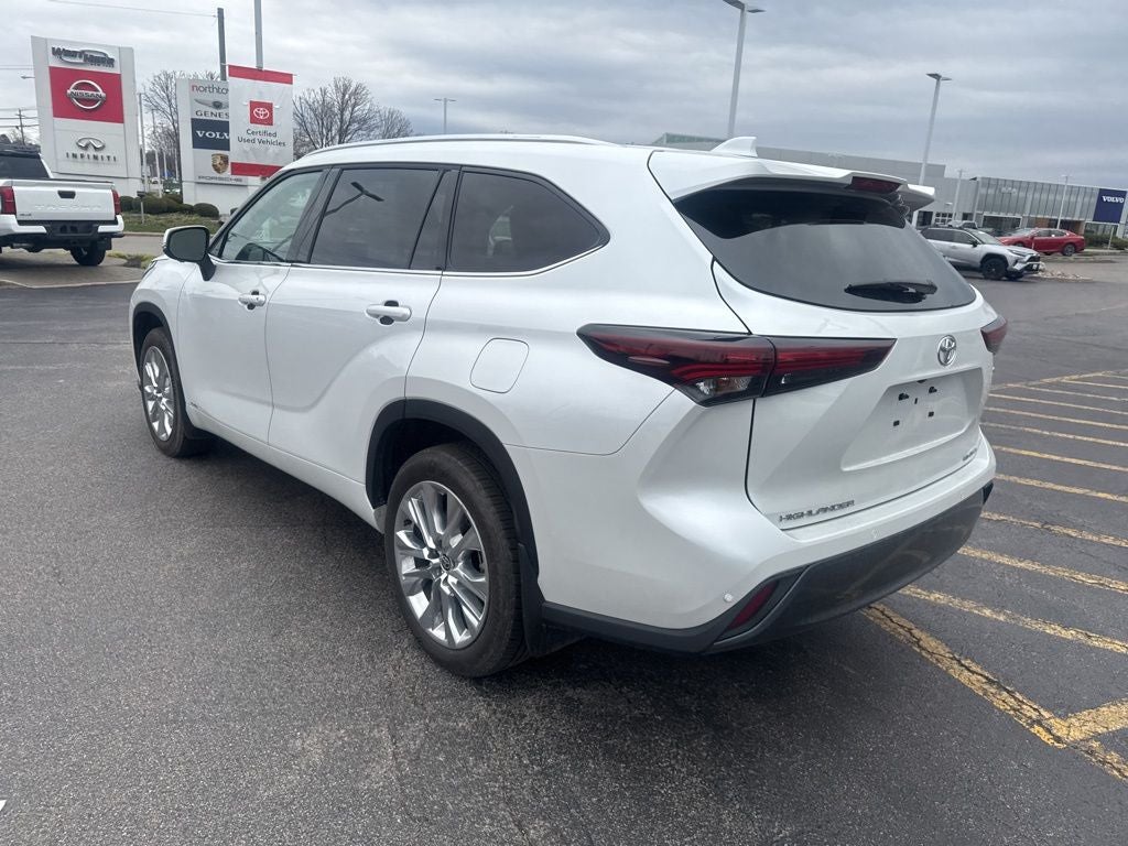 2026 Toyota Highlander Hybrid Limited