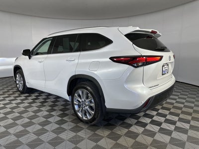 2026 Toyota Highlander Hybrid Limited