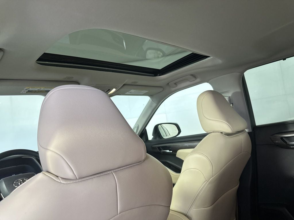 2023 Toyota Highlander Hybrid Limited
