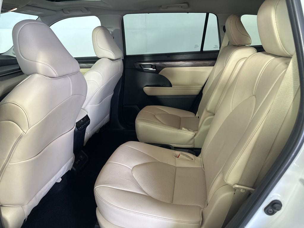 2023 Toyota Highlander Hybrid Limited