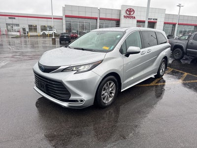 2021 Toyota Sienna XLE 7 Passenger