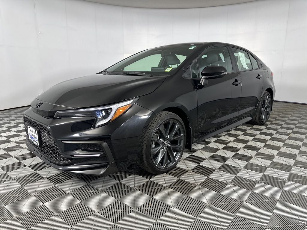 2025 Toyota Corolla SE