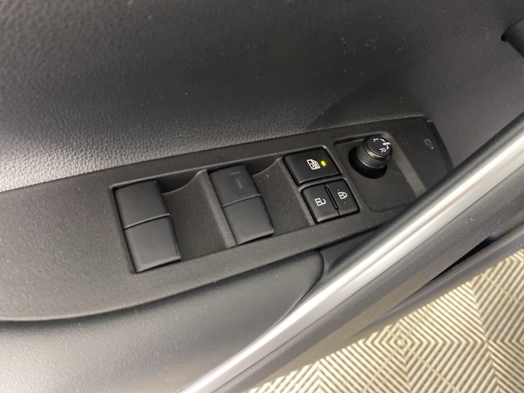 2024 Toyota Corolla Cross L