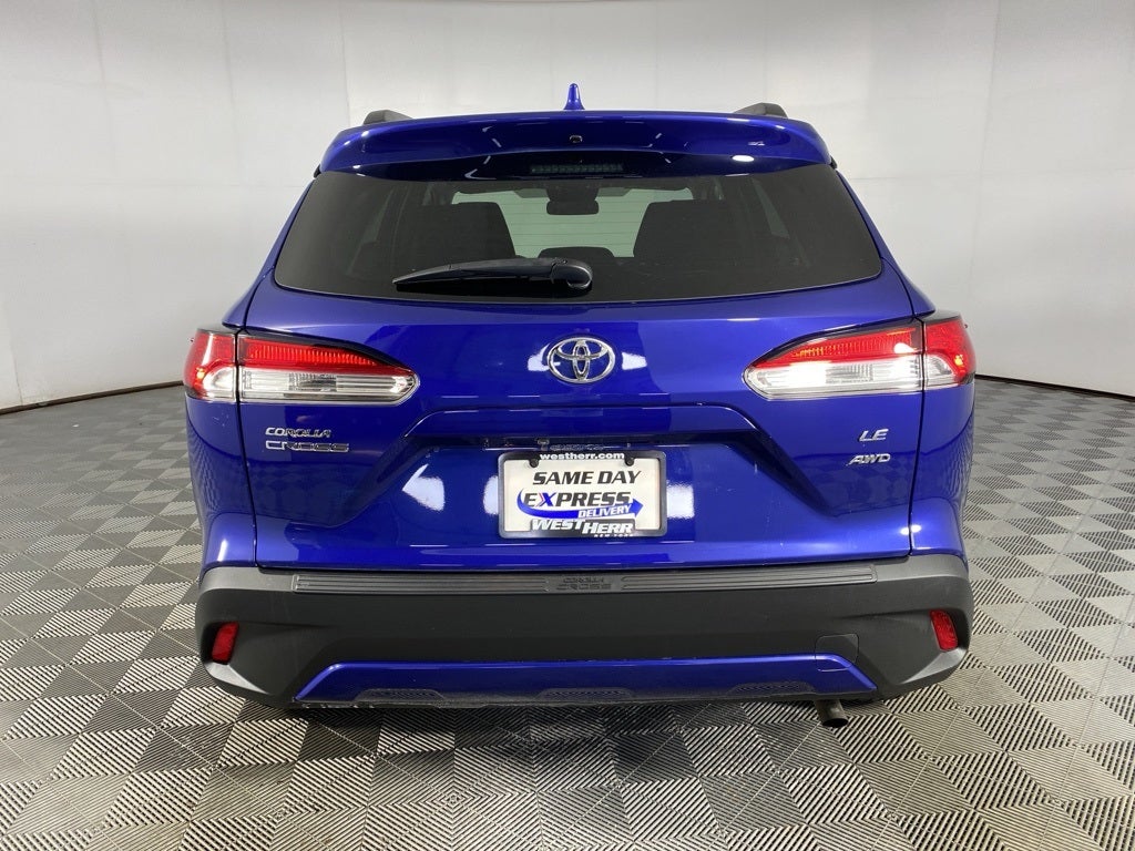 2023 Toyota Corolla Cross LE