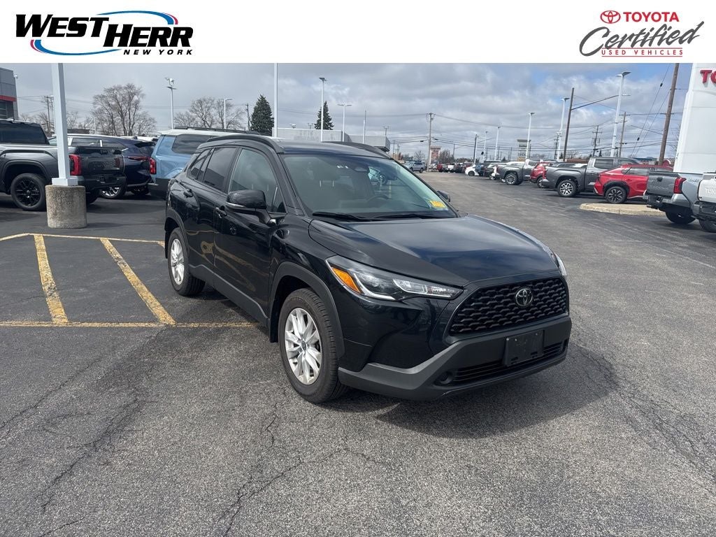 2023 Toyota Corolla Cross LE